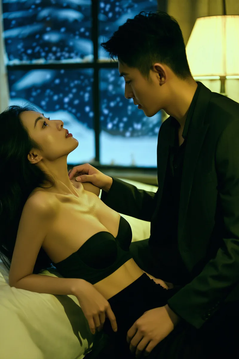 《《少妇勾引我上床》》小说封面